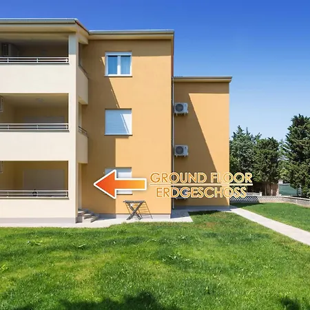 Apartment Sasa - A - Mpolo *